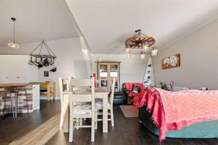 Photo of property in 76 Gatehouse Lane, Woodend, Kaiapoi, 7691