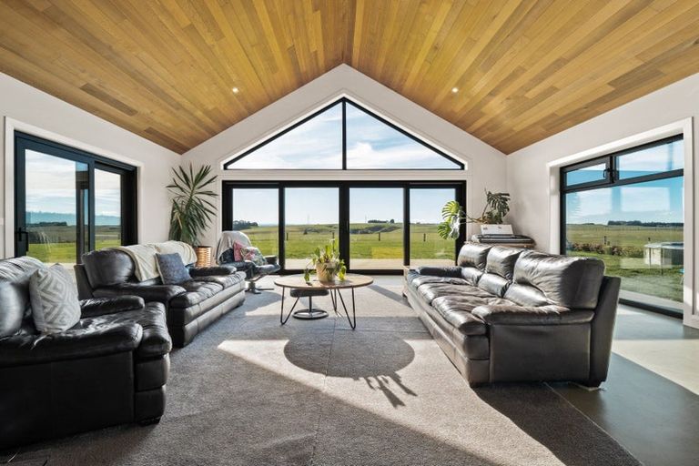 Photo of property in 470 Clinton Highway, Te Houka, Balclutha, 9273