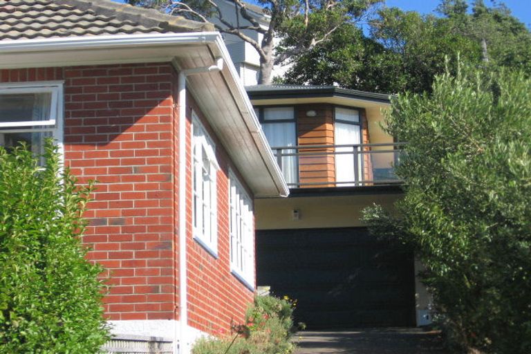 Photo of property in 82a Strathmore Avenue, Strathmore Park, Wellington, 6022