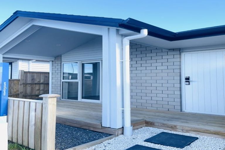 Photo of property in 9 Noia Way, Karaka, Papakura, 2113