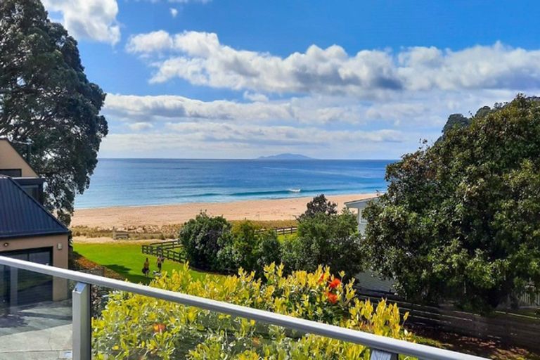 Photo of property in 121 Bambury Place, Onemana, Whangamata, 3691