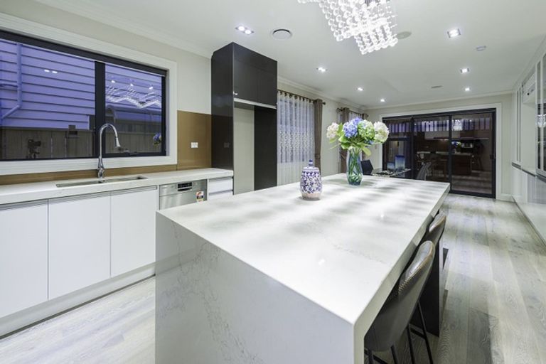 Photo of property in 12 Drover Close, Flat Bush, Auckland, 2019