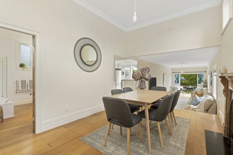 Photo of property in 67 Albert Road, Devonport, Auckland, 0624
