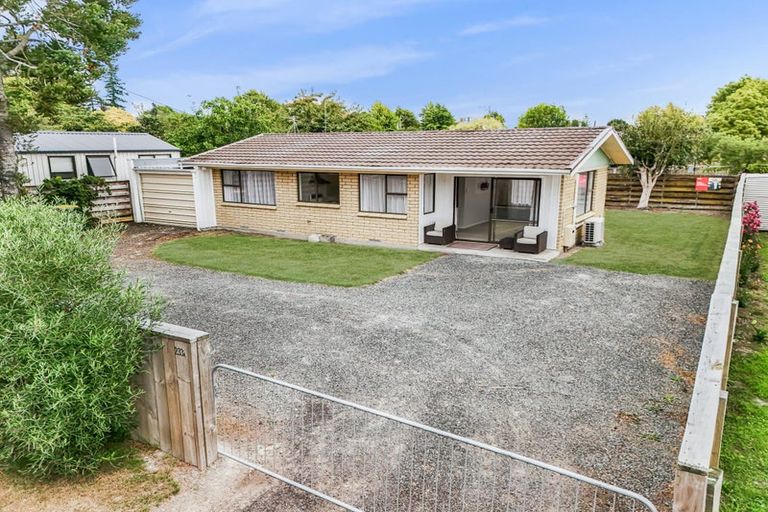 Photo of property in 233 Dey Street, Hamilton East, Hamilton, 3216