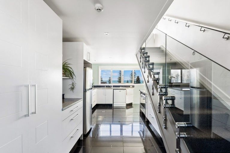 Photo of property in 61/3 Shakespeare Road, Napier South, Napier, 4110