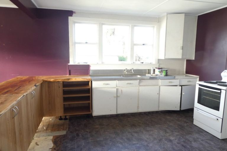 Photo of property in 26 Bentham Street, Westport, 7825