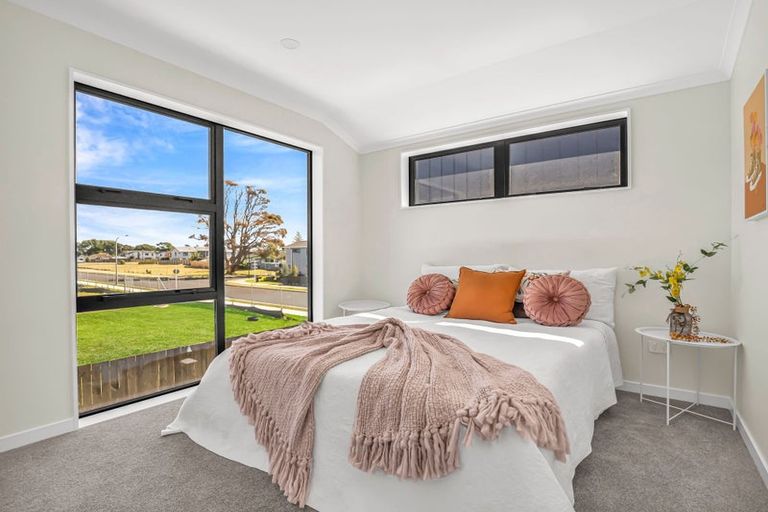 Photo of property in 2b Mayflower Close, Mangere East, Auckland, 2024