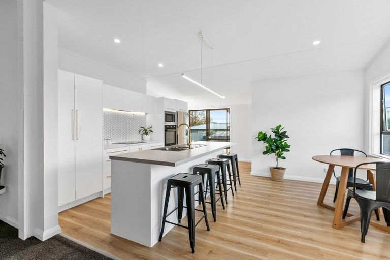 Photo of property in 214 Porangahau Road, Waipukurau, 4200