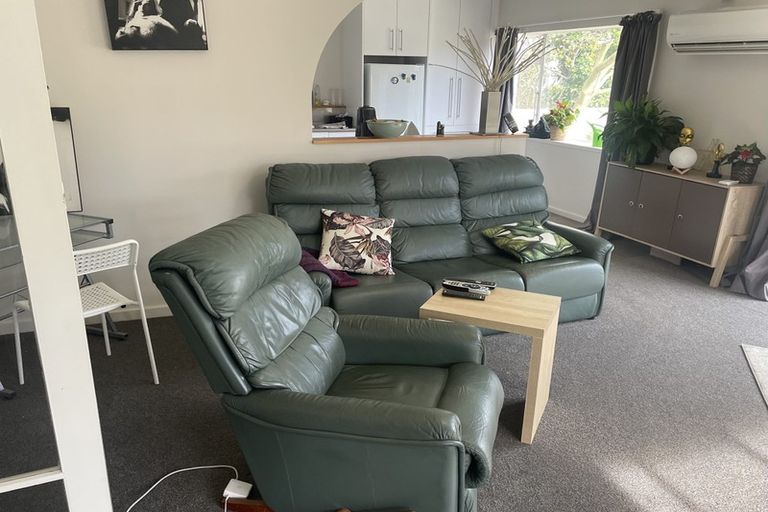 Photo of property in 4 Horseshoe Lake Road, Shirley, Christchurch, 8061