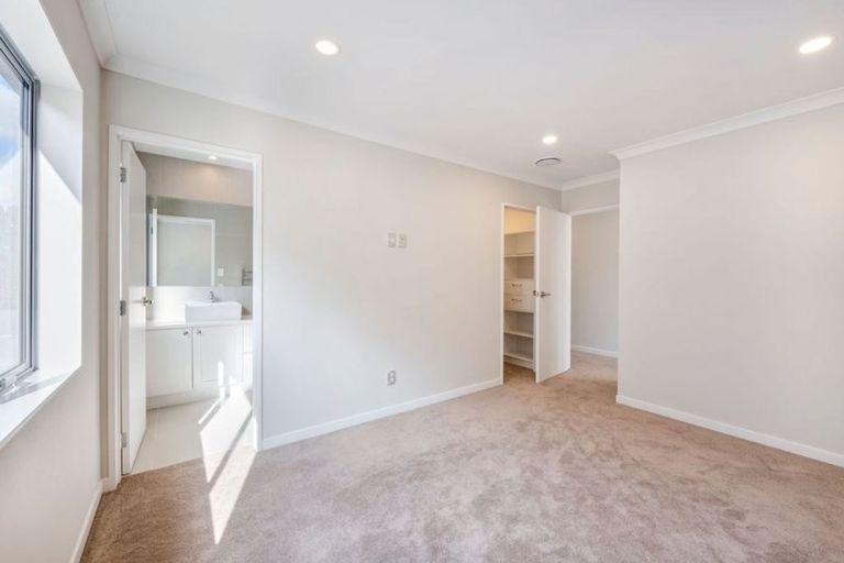 Photo of property in 13 Hangahai Road, Flat Bush, Auckland, 2019