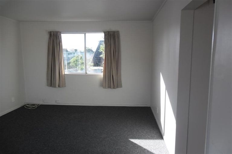 Photo of property in 28a Leighton Avenue, Waiwhetu, Lower Hutt, 5010