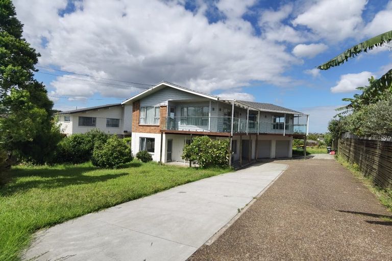 Photo of property in 194 Bleakhouse Road, Mellons Bay, Auckland, 2014
