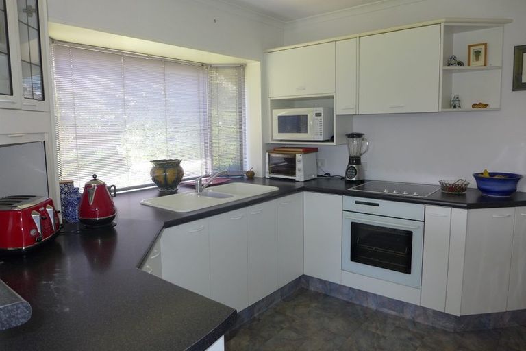 Photo of property in 37b Briarmont Street, Avondale, Christchurch, 8061