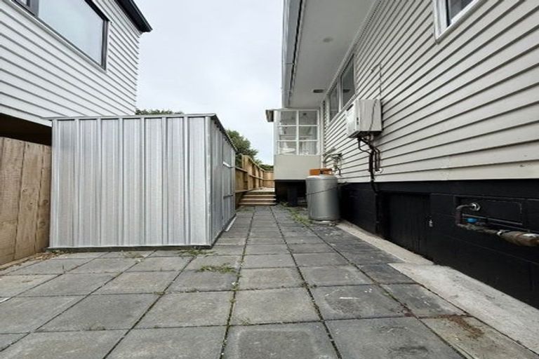 Photo of property in 64 Henwood Road, Mangere East, Auckland, 2024