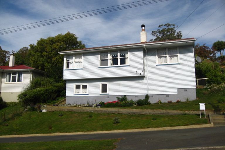 Photo of property in 165 Brockville Road, Brockville, Dunedin, 9011