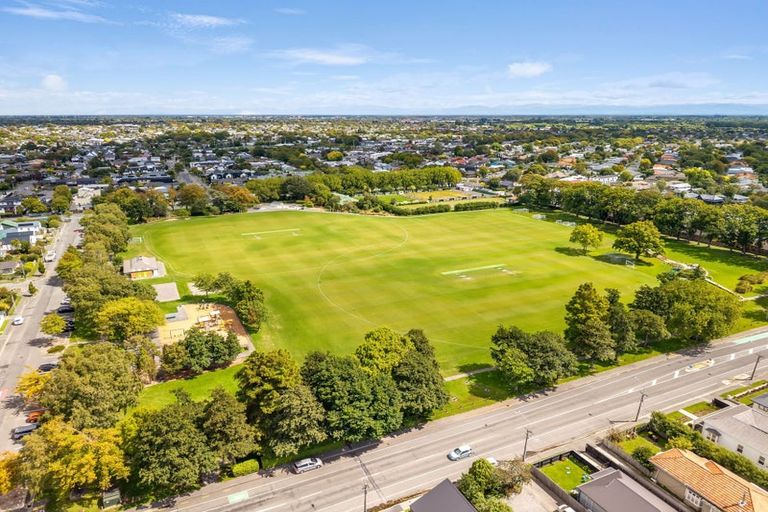 Photo of property in 53a Edward Avenue, Edgeware, Christchurch, 8013