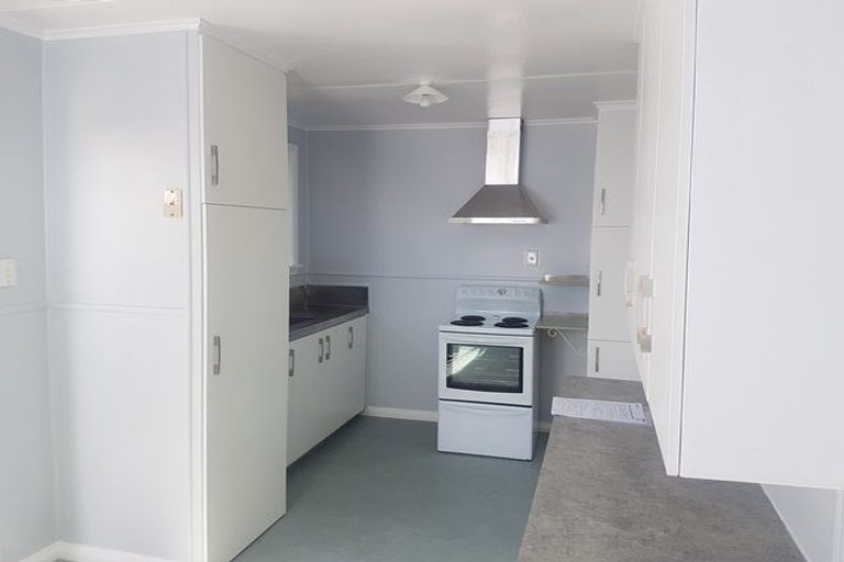 Photo of property in 610 Featherston Street, Roslyn, Palmerston North, 4414