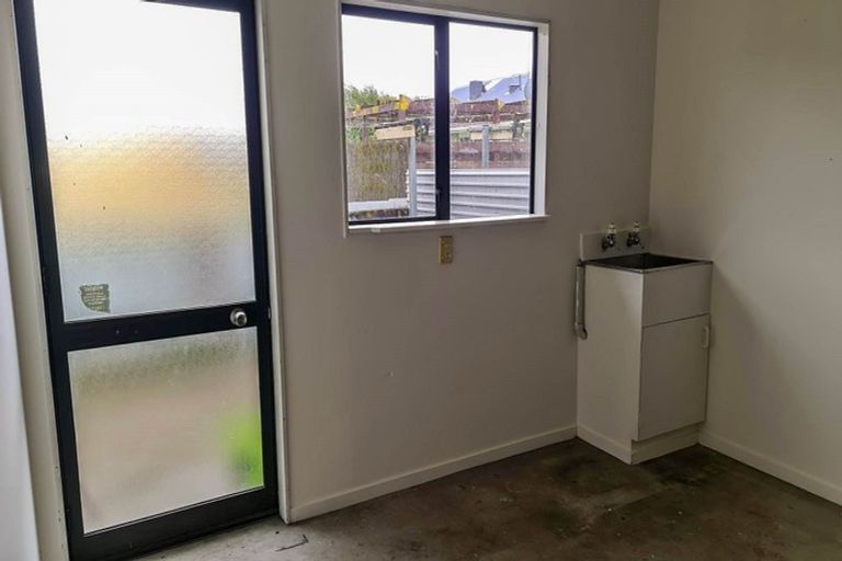 Photo of property in 2/806 Gordon Road, Raureka, Hastings, 4120