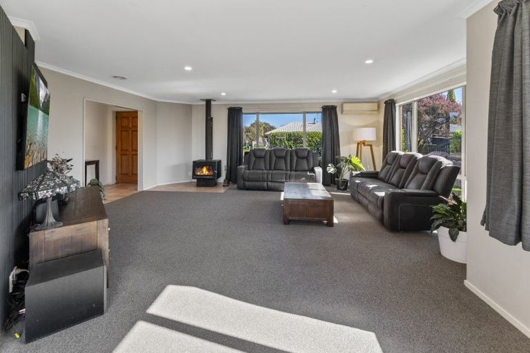 Photo of property in 10 Whiting Drive, Wakefield, 7025