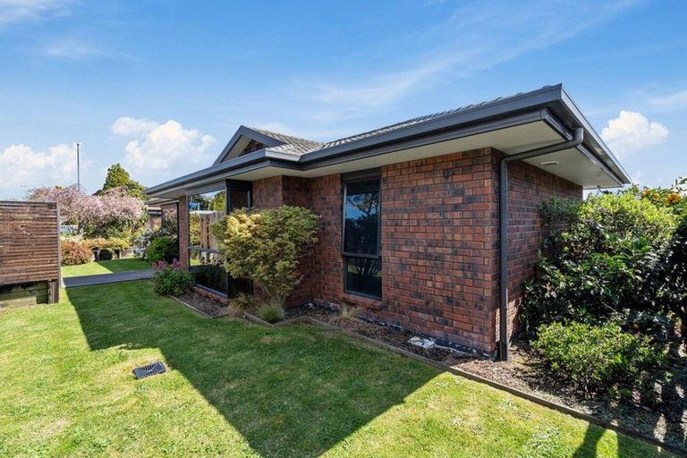 Photo of property in 2 Faber Place, Inglewood, 4330