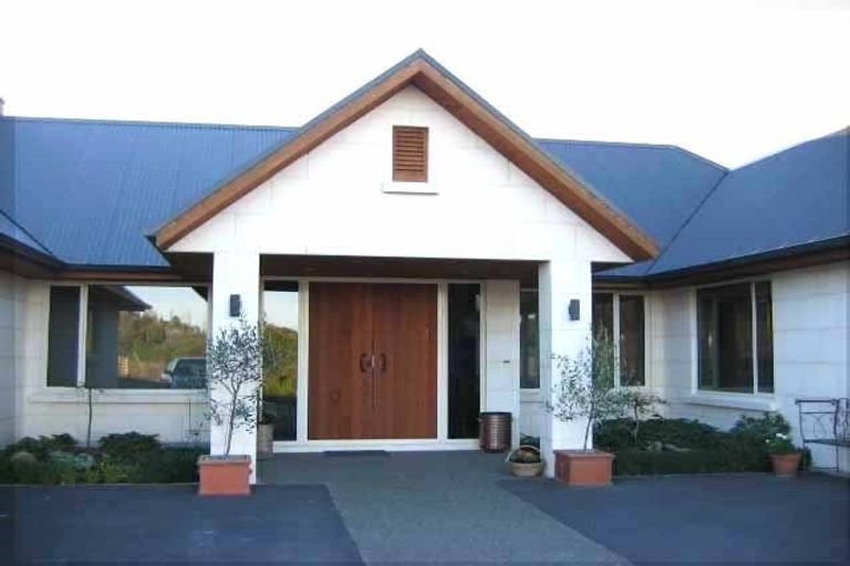 Photo of property in 77 Ribbonwood Road, Geraldine Downs, Geraldine, 7991