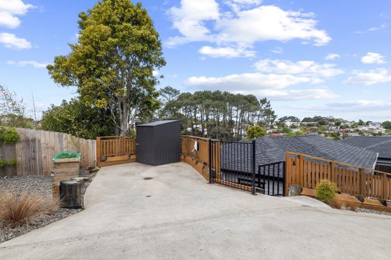 Photo of property in 13a Morton Avenue, Forrest Hill, Auckland, 0620