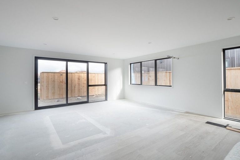 Photo of property in 16 Waterfowl Road, Jacks Point, 9371