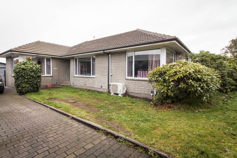 Photo of property in 57 Oriana Crescent, Hornby, Christchurch, 8042