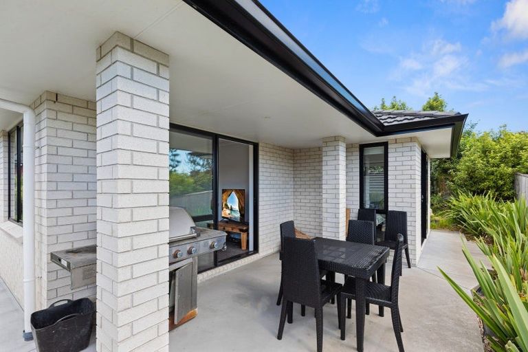 Photo of property in 7 Tangata Way, Omokoroa, 3114