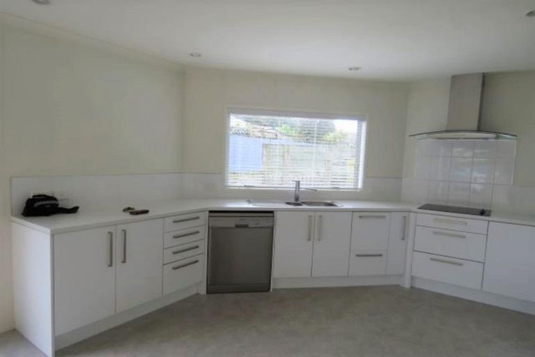 Photo of property in 3 Mill Road, New Plymouth, 4310