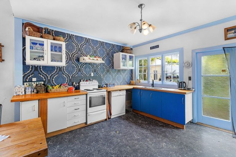 Photo of property in 32 Cuba Street, Marton, 4710