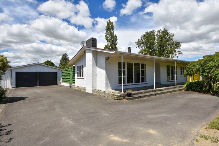 Photo of property in 485-487 High Street South, Carterton, 5713