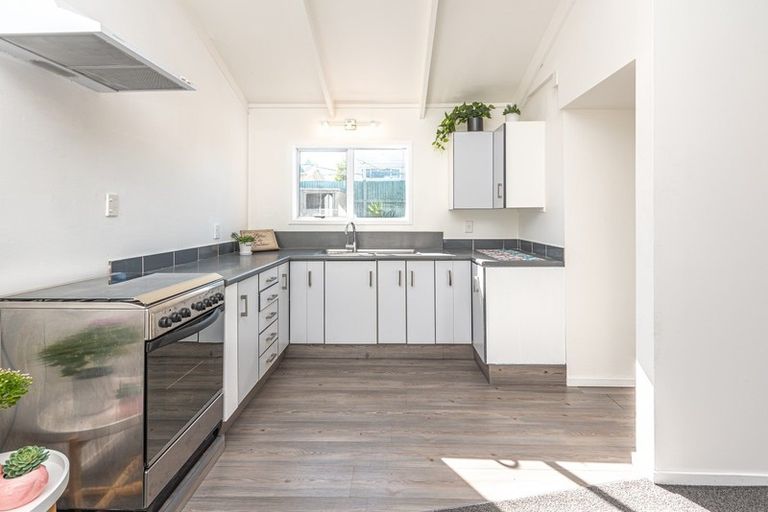 Photo of property in 2b Kawatiri Avenue, Gonville, Whanganui, 4501