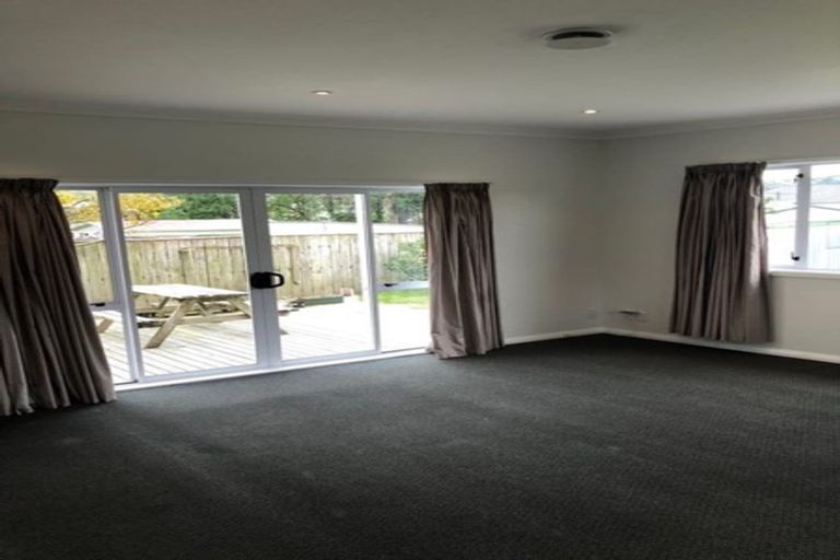 Photo of property in 19 Roberts Street, Epuni, Lower Hutt, 5011