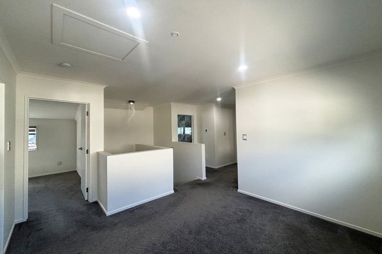 Photo of property in 8d Cosgrave Road, Papakura, 2110