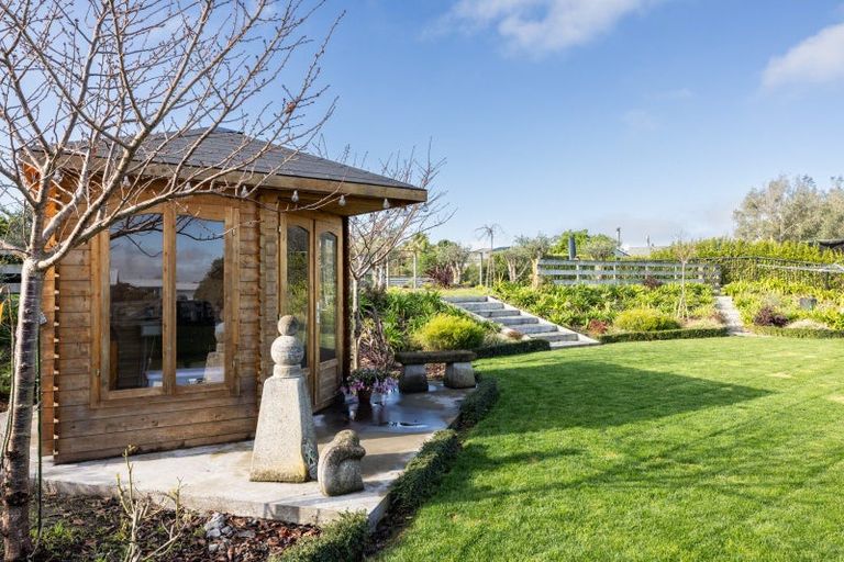 Photo of property in 3 Cape Grove, Haumoana, Hastings, 4180