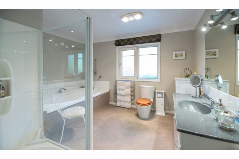 Photo of property in 14 Faith Place, West Melton, Christchurch, 7675