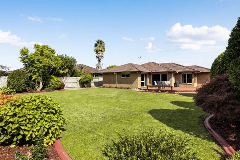 Photo of property in 13 Rosewood Court, Huntington, Hamilton, 3210