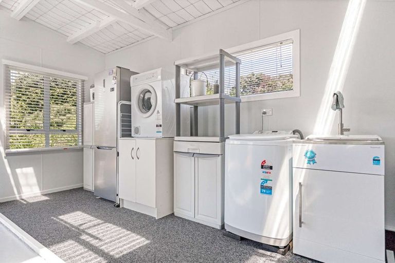 Photo of property in 499 Grahams Beach Road, Manukau Heads, Waiuku, 2684