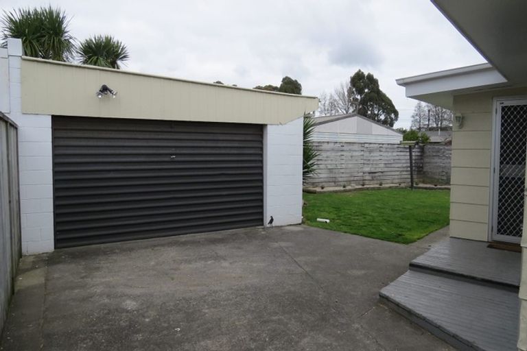 Photo of property in 51 Cecil Street, St Andrews, Hamilton, 3200