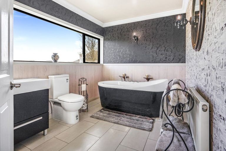 Photo of property in 1421 State Highway 30, Horohoro, Rotorua, 3077