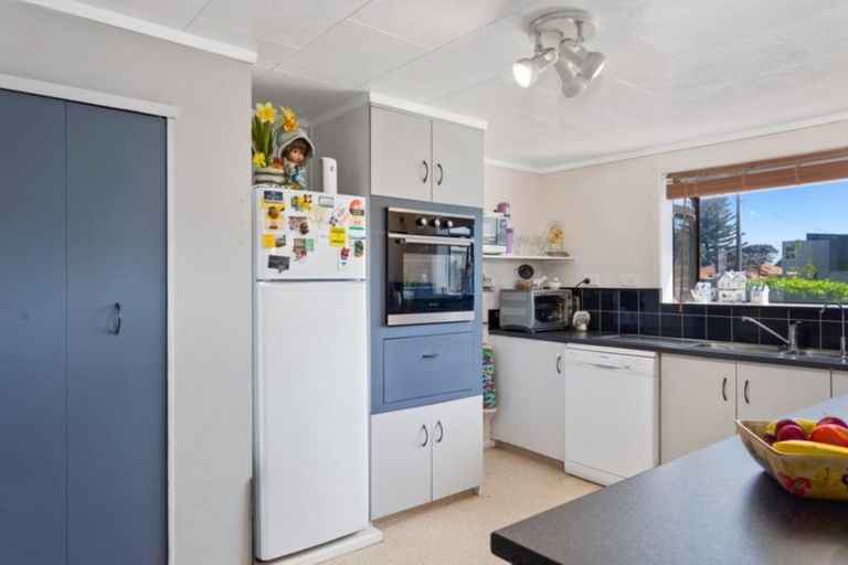 Photo of property in 90 Pohutukawa Avenue, Ohope, 3121