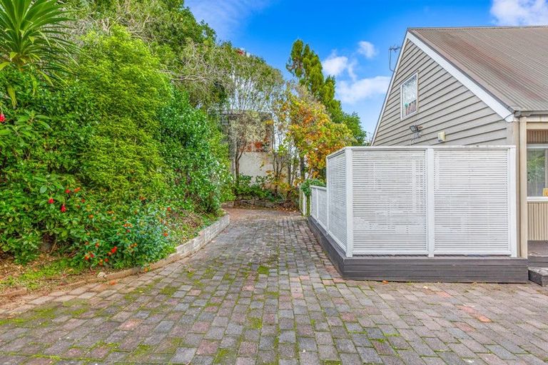 Photo of property in 2/32 Moana Avenue, Onehunga, Auckland, 1061