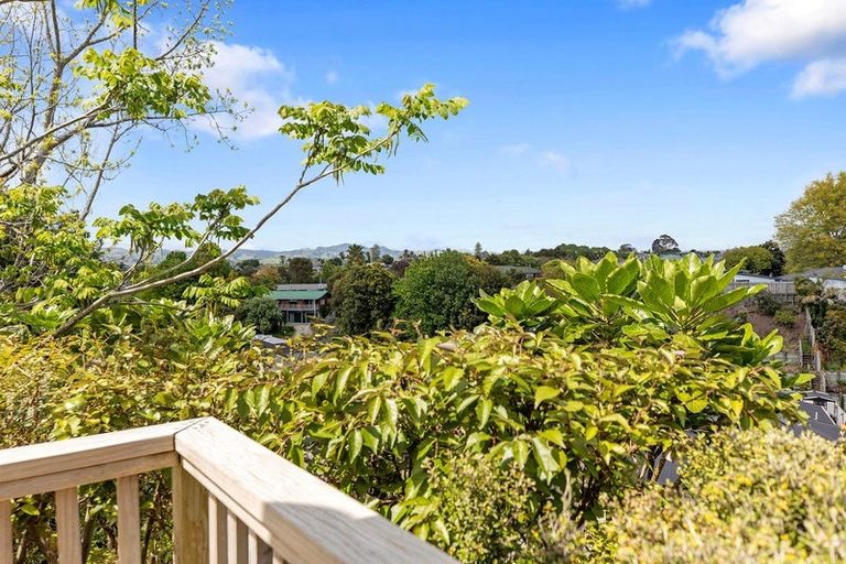 Photo of property in Cotswold Court, 3/8 Cheyne Road, Pyes Pa, Tauranga, 3112