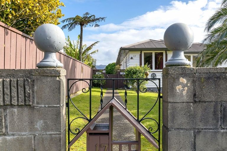 Photo of property in 17 Natone Street, Waitangirua, Porirua, 5024