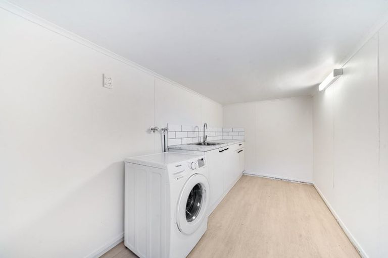 Photo of property in 142d Rangitoto Road, Papatoetoe, Auckland, 2025