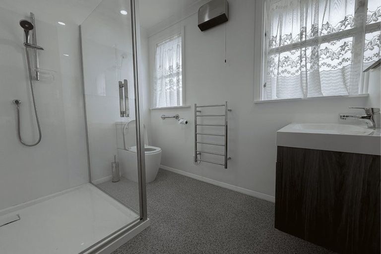 Photo of property in 26 Green Avenue, Levin, 5510