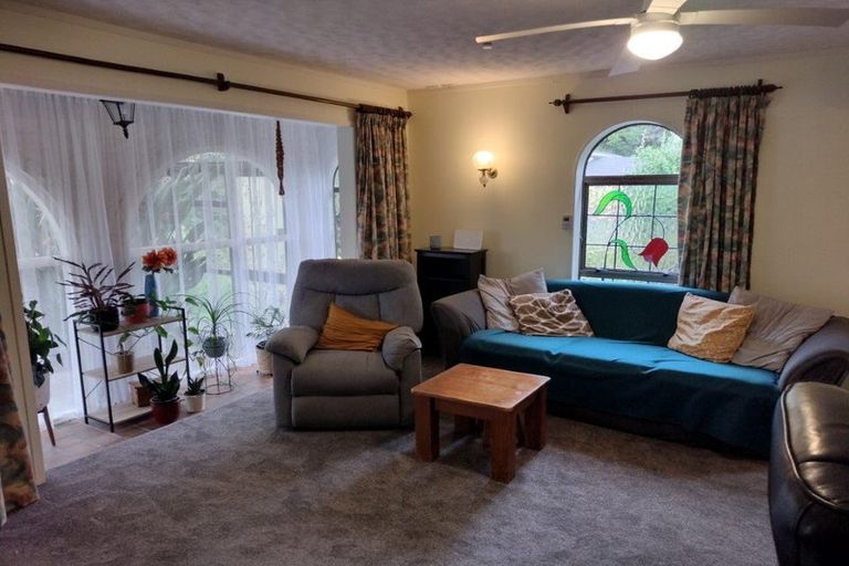 Photo of property in 1/26 Marlborough Street, Silverstream, Upper Hutt, 5019