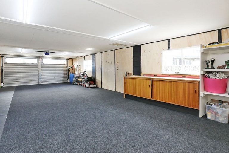 Photo of property in 27 Meldrum Street, Winton, 9720