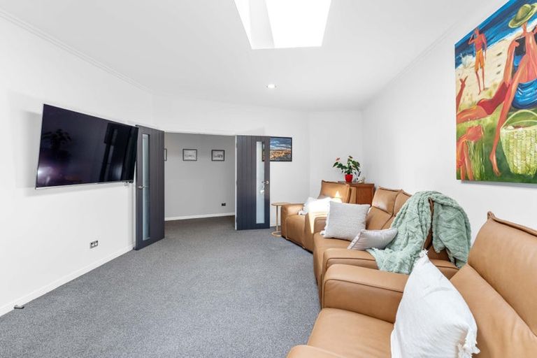 Photo of property in 4 Barbaras Way, Waikanae Beach, Waikanae, 5036